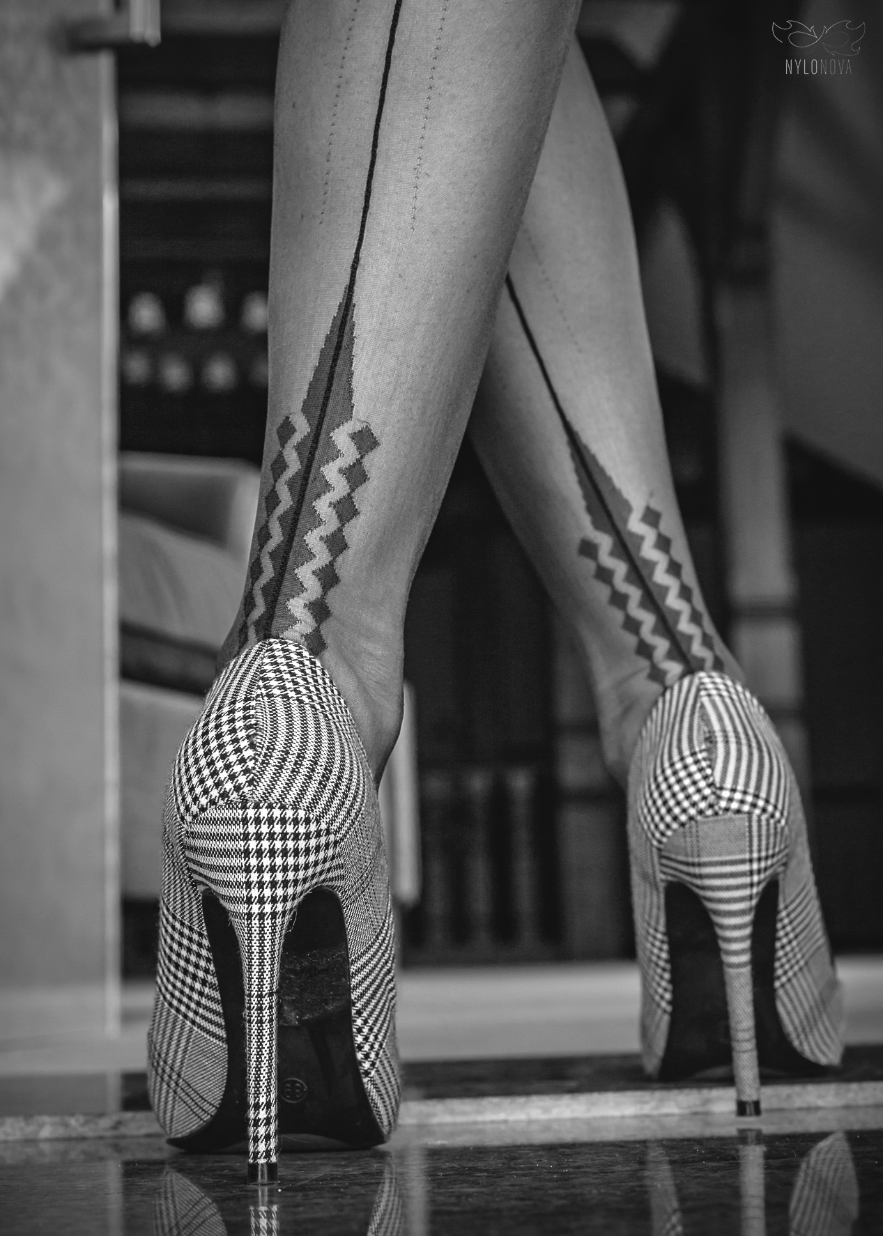 Mrs NyloNova wearing Gio  nylon stockings